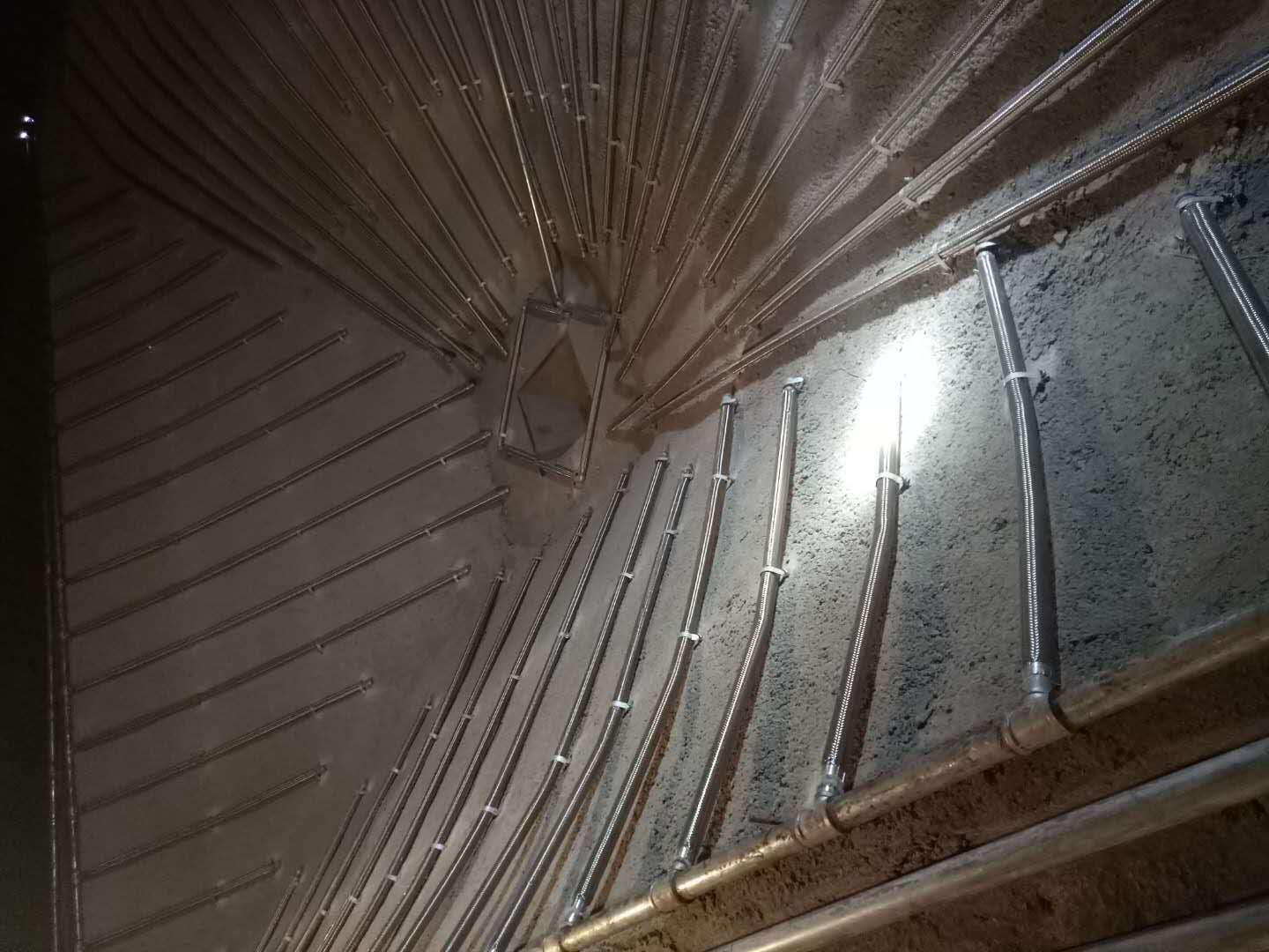 青松路街道流化棒