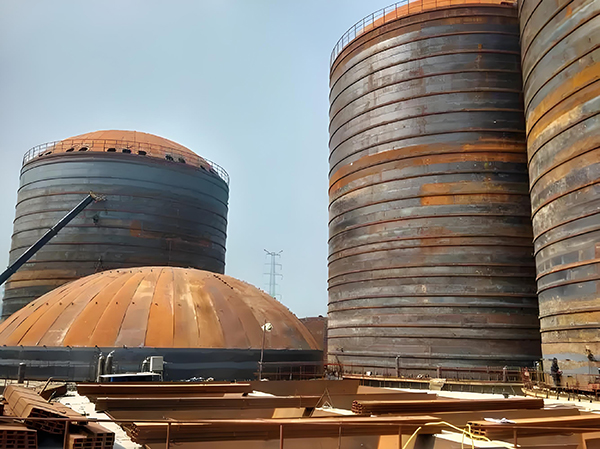 青松路街道焦粉钢板仓